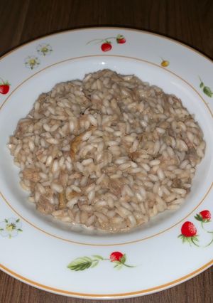 Foto di Risotto con gli avanzi di carne lessa e funghi secchi