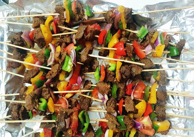 Spicy chicken Korean skewers Recipe