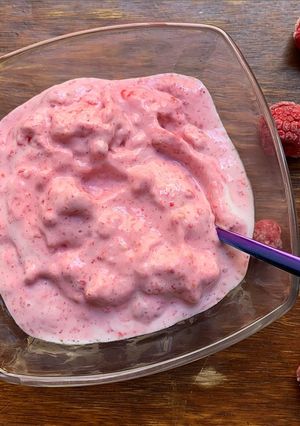 Une photo de ☆Frozen Yogurt à la Framboise☆