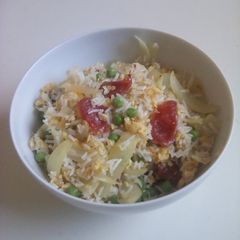 Yangzhou fried rice A picture of Yangzhou fried rice.