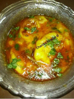 कचौड़ी वाली दाल ढोकली(kachori wali dal dhokli recipe) रेसिपी मुख्य फोटो