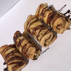 A picture of French Toast Rollup.