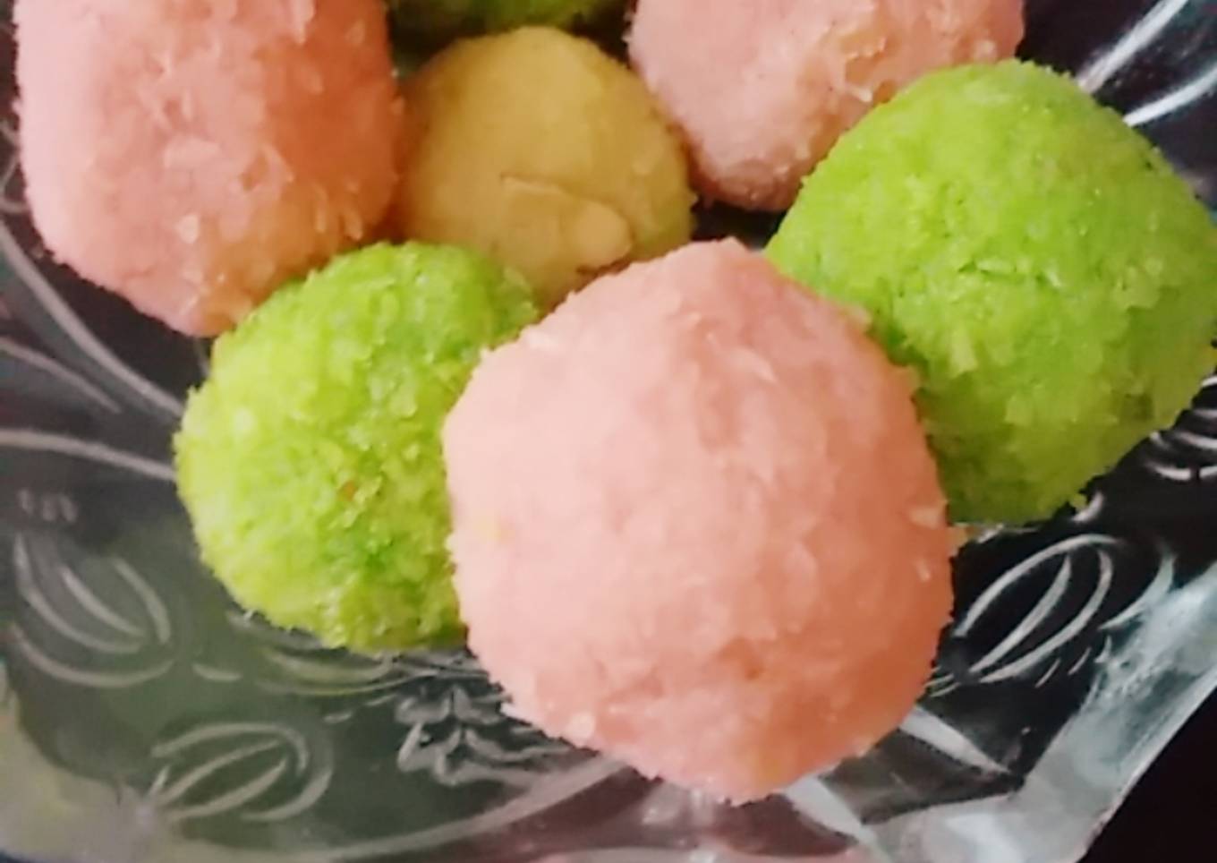 Coconut ball