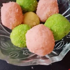 A picture of Coconut ball.