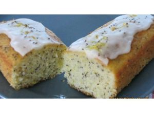 Una foto de Budín de limón y chia