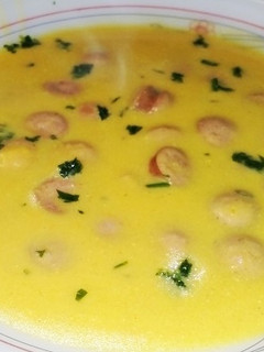 Frankfurti krémleves recept fotója