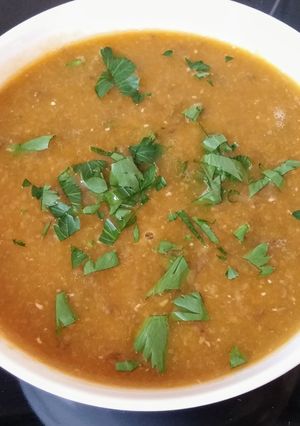 Une photo de ​Soupe de lentilles​/carottes​ épicées (vegan)​