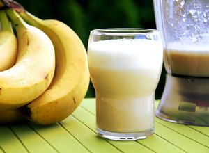 Banános smoothie recept fotója