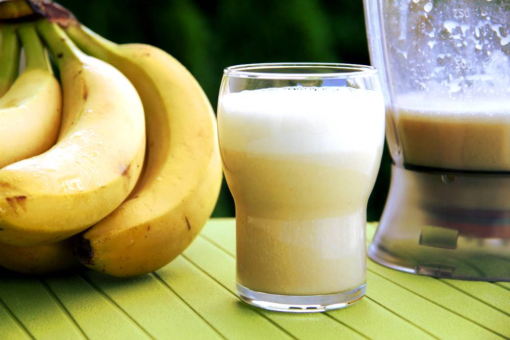 Banános smoothie recept recept fotó
