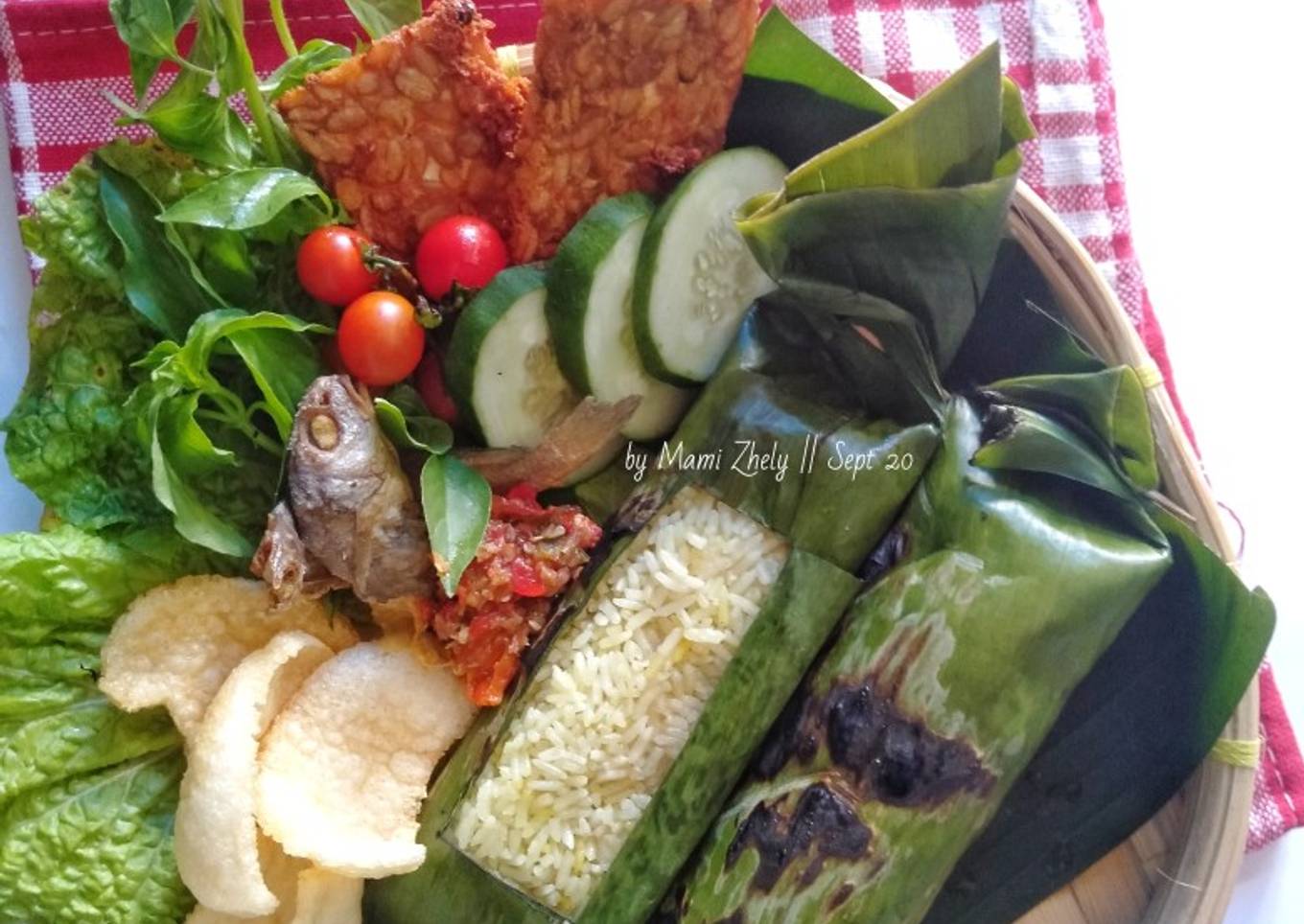 Nasi Bakar Rempah dgn Ayam Kemangi