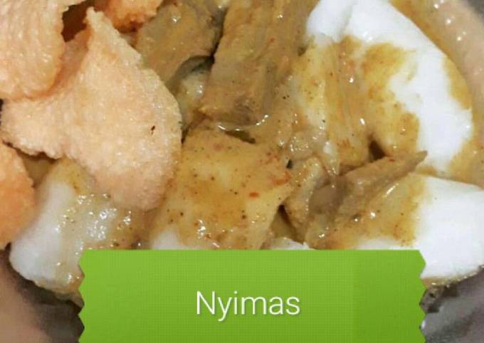 Ini dia! Cara  buat Lontong Sayur ala uwo dijamin menggugah selera