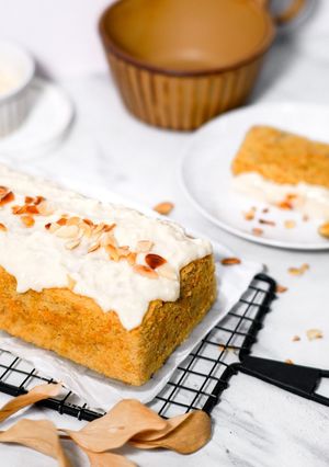 Foto resep Banana Carrot Cake - Moist & Hemat Telur!