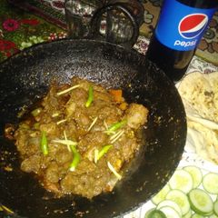A picture of Mutton karahi without gravy.