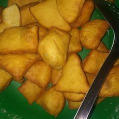 A picture of Mandazi.