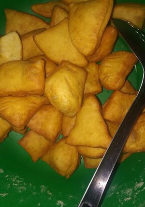 A picture of Mandazi.