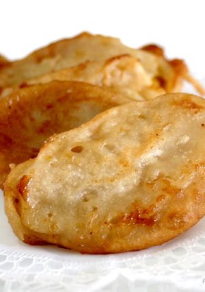 Una foto de Tortas Dulces con guineitos maduros (Jibaritos)