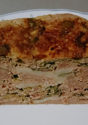 Foto principal de Pastel de carne, espinacas y mozzarella
