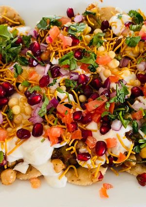 A picture of Papadi chaat.