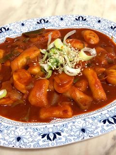 รูปของ ต๊อกโบกีร้อนๆ🍲