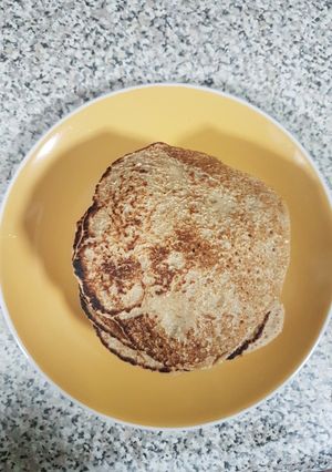 Una foto de Hotcakes Banana-Avena♡