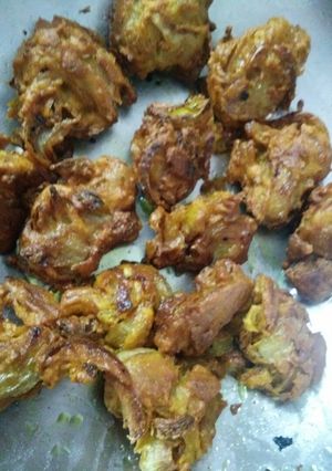 A picture of Onion pakori.