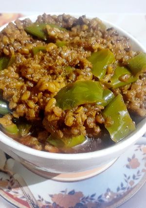 राजस्थानी मेथीदाना मिर्ची(Rajasthani methidana mirchi recipe in Hindi) रेसिपी मुख्य फोटो