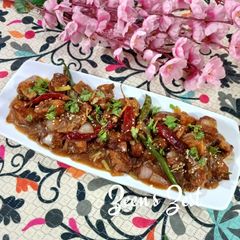 A picture of Chicken Hong Kong.