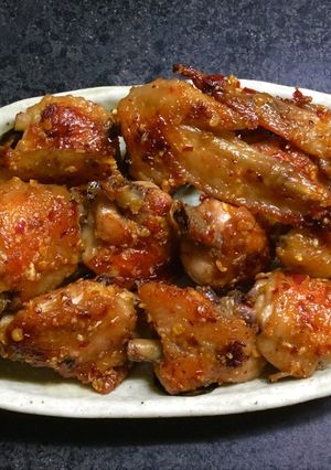 Hình của món Cánh gà rang muối.