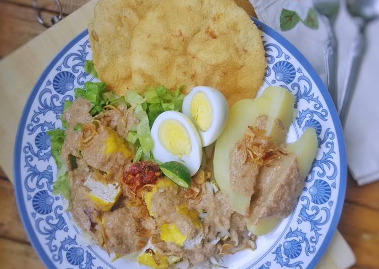 Gado-gado buatan Mamaku