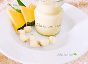 Hình của món Ăn dặm-Sữa hạt sen bí đỏ cho bé làm từ sữa công thức.