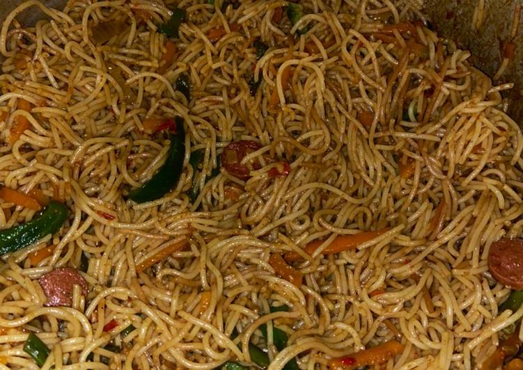 Stir fried spaghetti