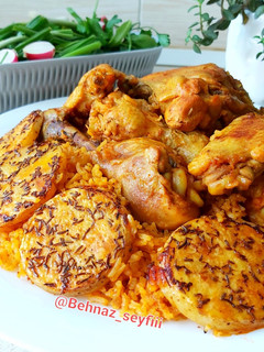 عکسی از دستور دمپخت مرغ با ته دیگ زیره🍗