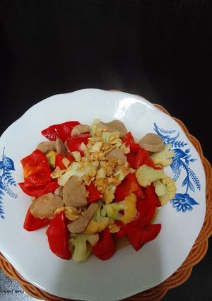 Foto resep Tumis Kembang Kol Paprika