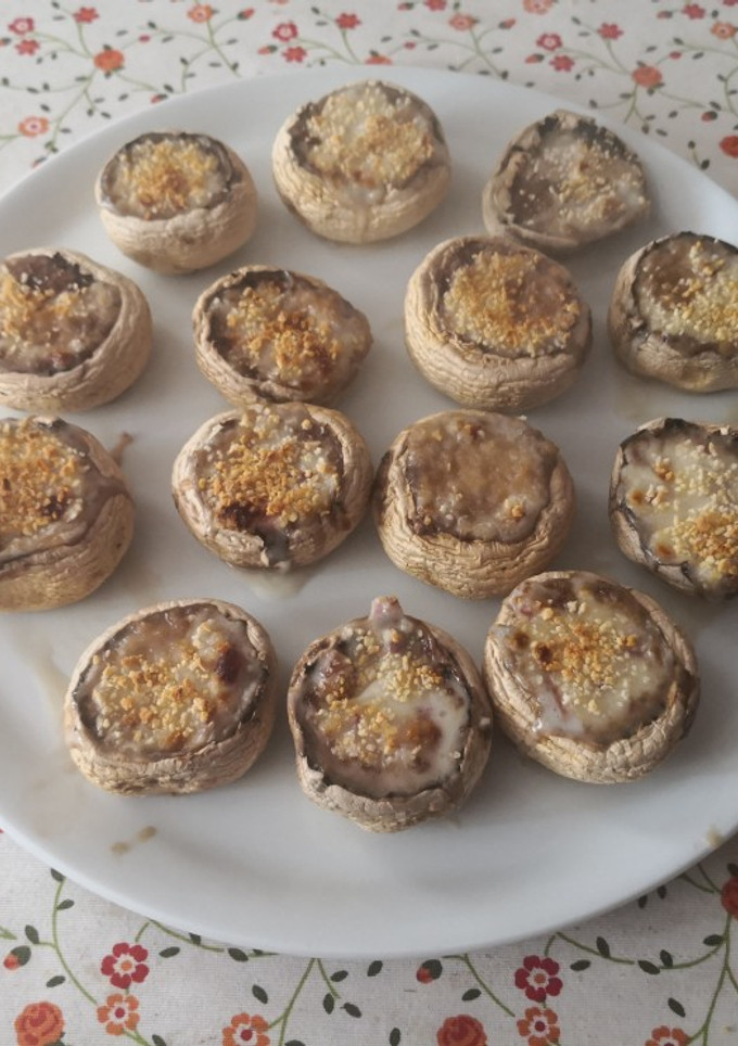 Una foto de Champiñones rellenos