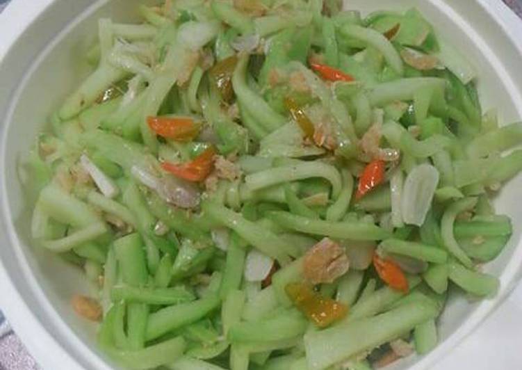 Resep Tumis Labu Siam oleh Deasy Rizki Handayani - Cookpad