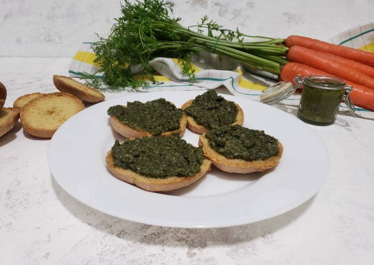 Step-by-Step Guide to Make Favorite Friselle con pesto di foglie di carote