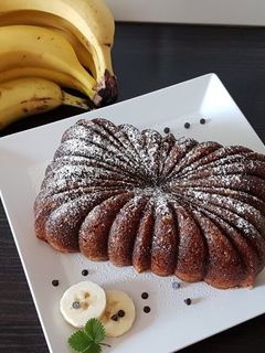 O poză a rețetei Chec cu banane și ciocolată.