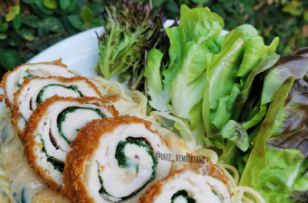 Anti Ribet, Buat Creamy Tuscan Chicken Roll Menu Enak Dan Mudah Dibuat
