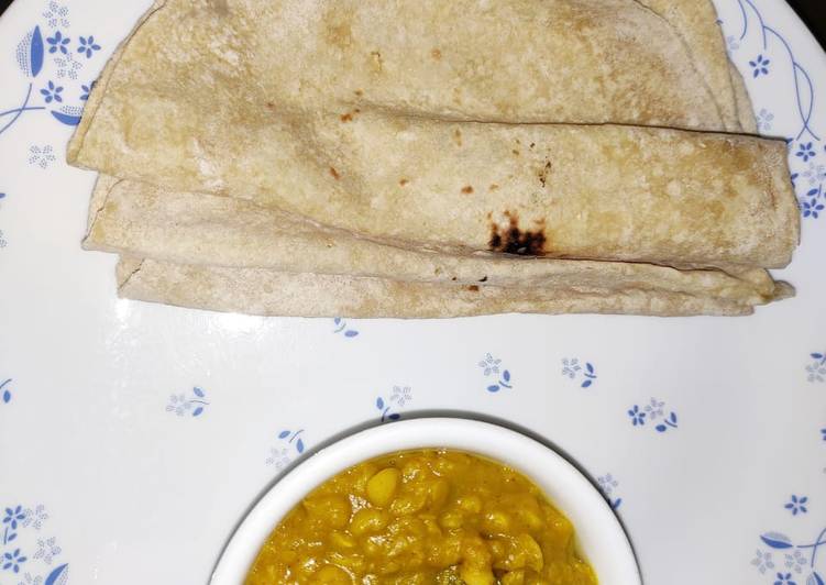 Chana dal &amp; roti