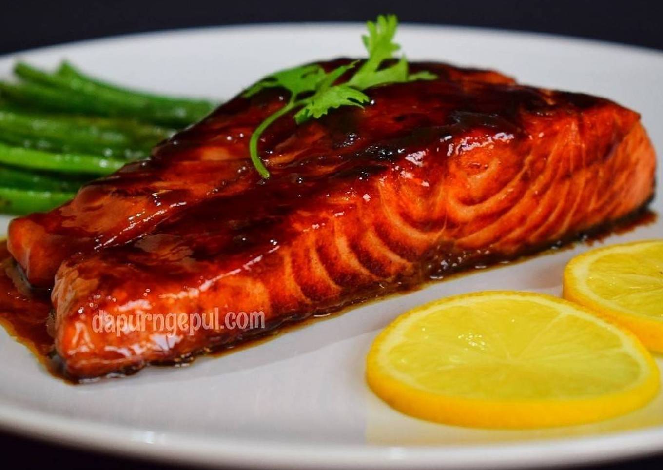 Honey Mustard Glazed Salmon