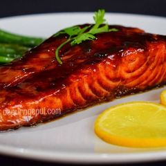 A picture of Honey Mustard Glazed Salmon.
