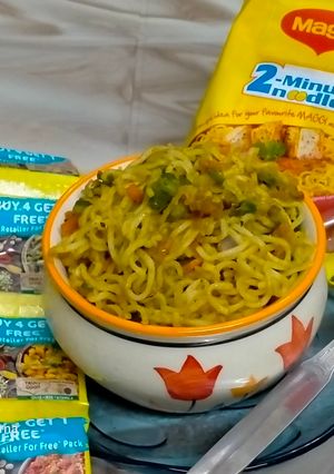 A picture of Maggi veg masala khichuri.