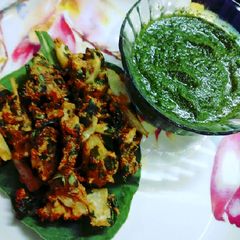 A picture of Spinach crisp.