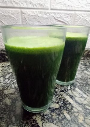 Una foto de Jugo Verde el Más Saludable