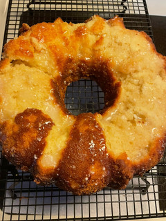 A picture of 7 up Pound cake.