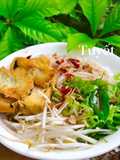Bún đậu hủ chiên ăn với nước tương đơn giản mà ngon cho những ngày chay