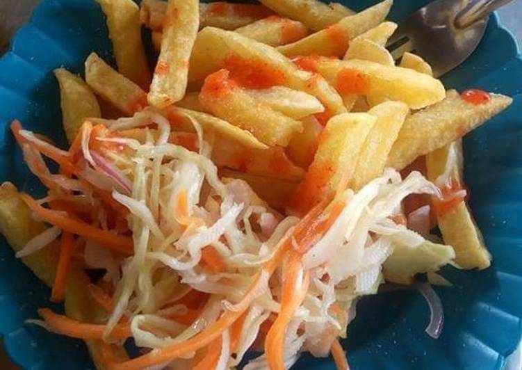 Recipe of Ultimate Chips with salad dressing
