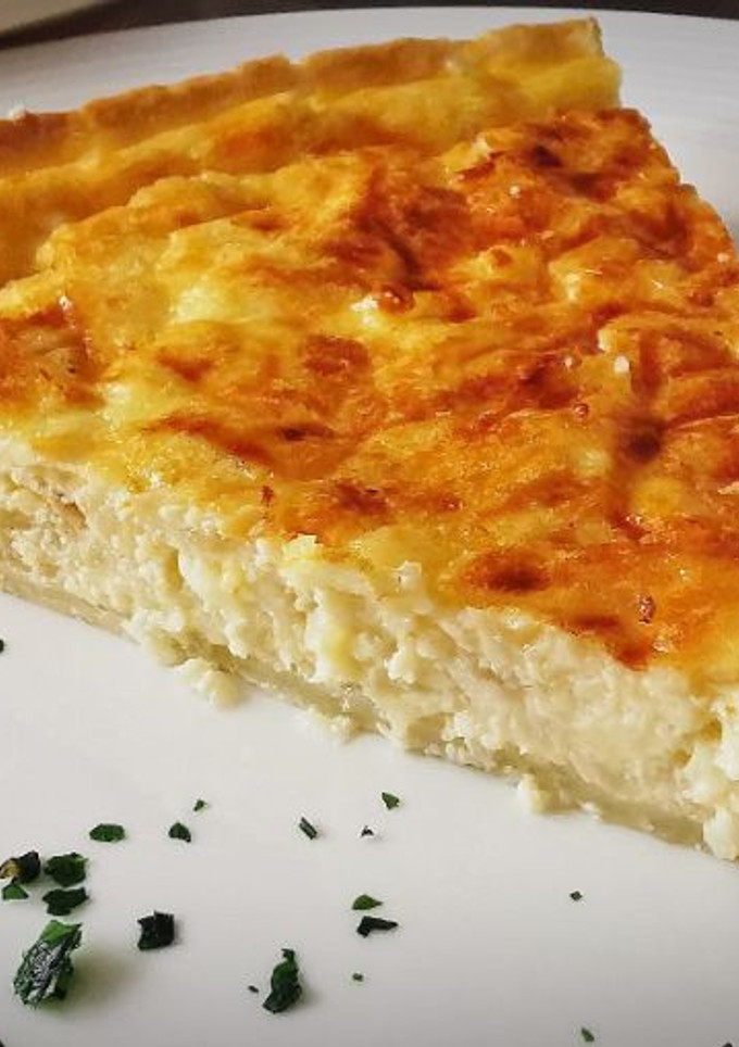 Una foto de Quiche a los 5 Quesos con Cebolla