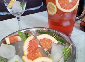 Una foto de Ramazzotti Pomelo Limón en Jarra de Litro