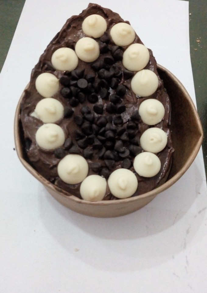 Una foto de Huevos de chocolate de Pascua rellenos